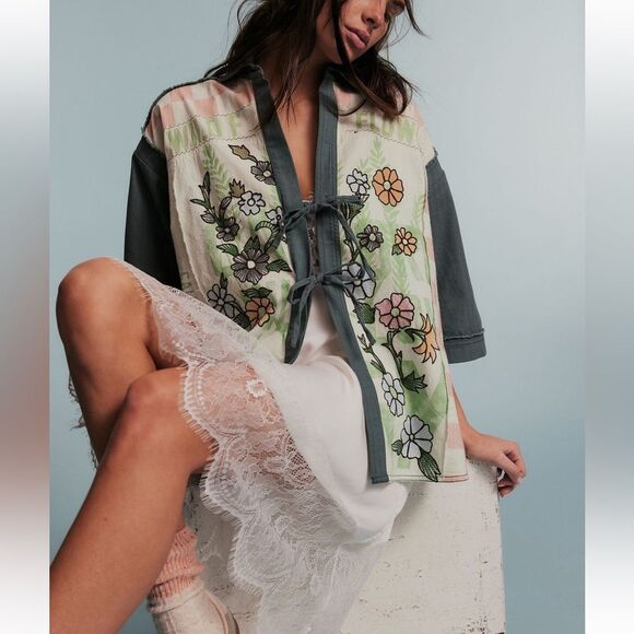 Free People Tops - FREE PEOPLE We The Free Pressed in Flowers Embroidered Floral Kimono Jacket